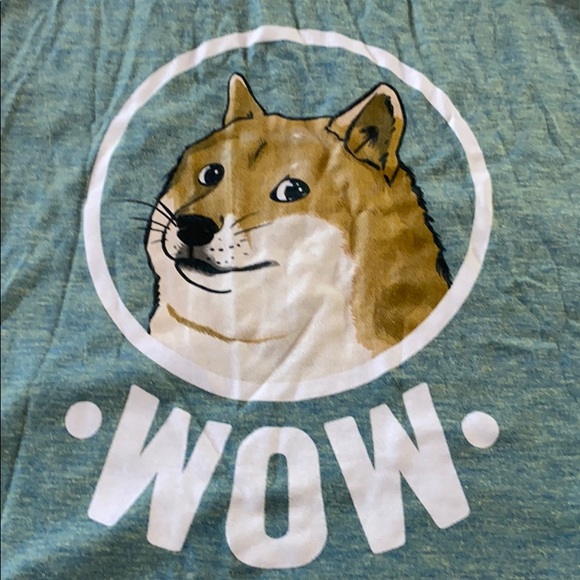 Tank Top.. - Picture 2 of 3